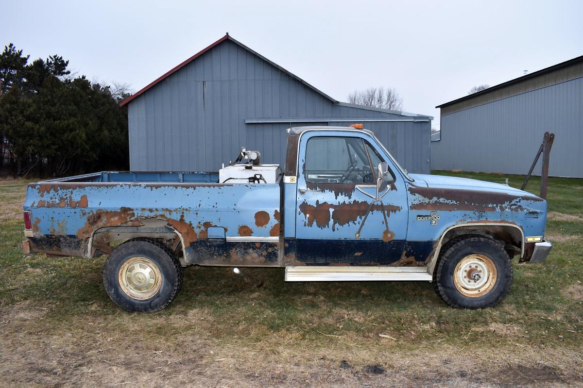 1982 Chevy K20 Silverado 4 x 4 Pick-Up, 76,515 Miles, 350 V8, Auto, Runs And Drives