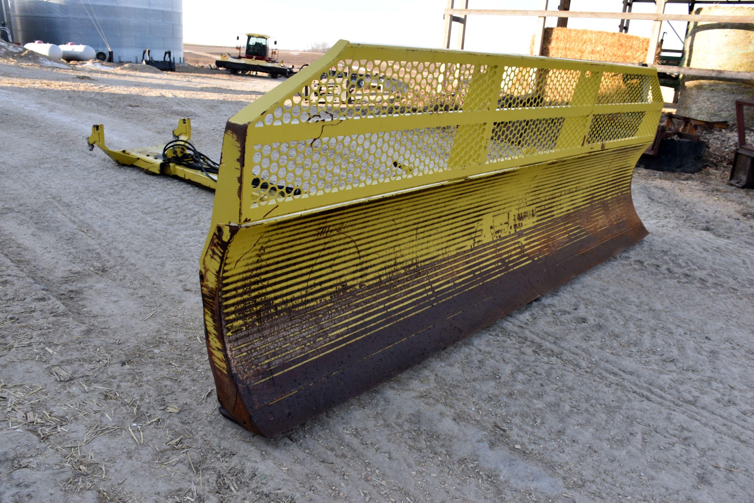 Degelman 46/5700 Bulldozer Blade (Silage Blade), Belly Mount, 14’, Hydraulic Angle, Good Cutting Edg