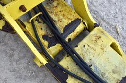 Degelman 46/5700 Bulldozer Blade (Silage Blade), Belly Mount, 14’, Hydraulic Angle, Good Cutting Edg