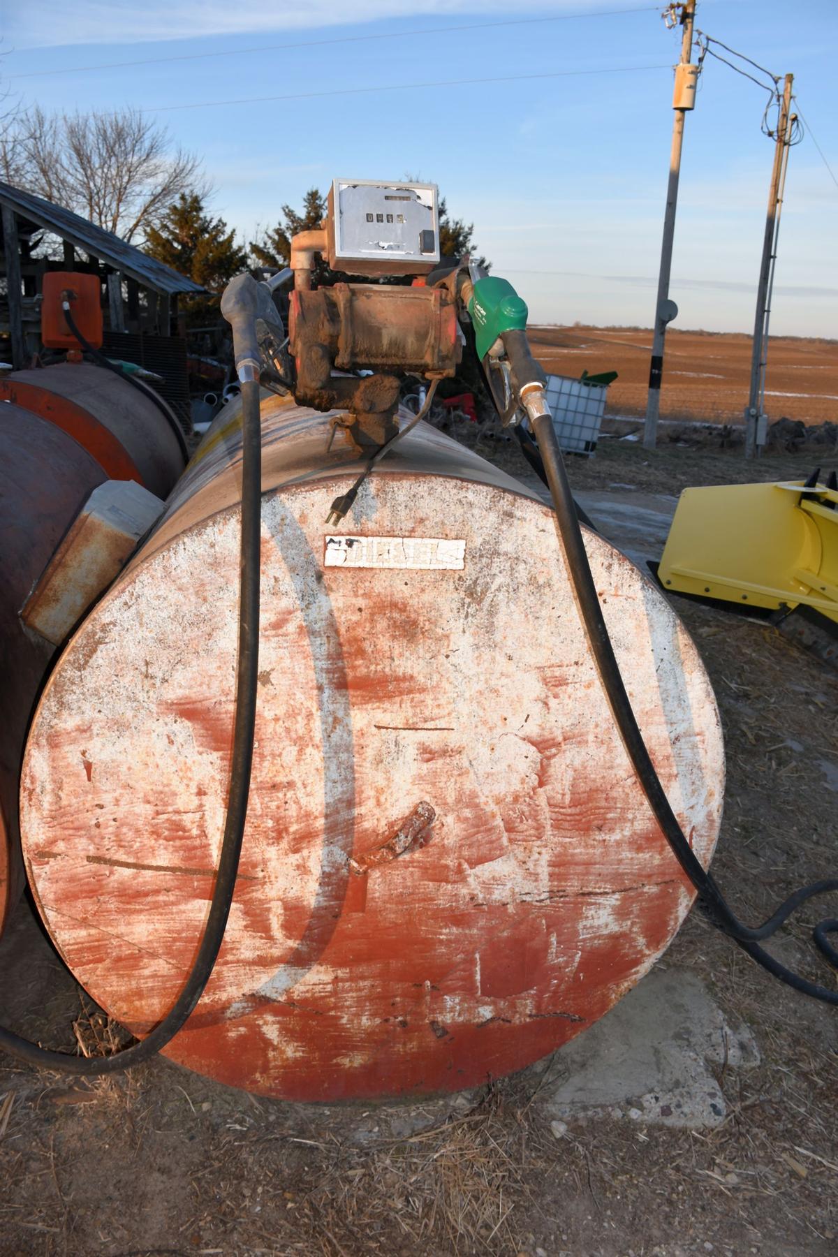 1,000 Gallon Fuel Tank With Franklin Electric Pump