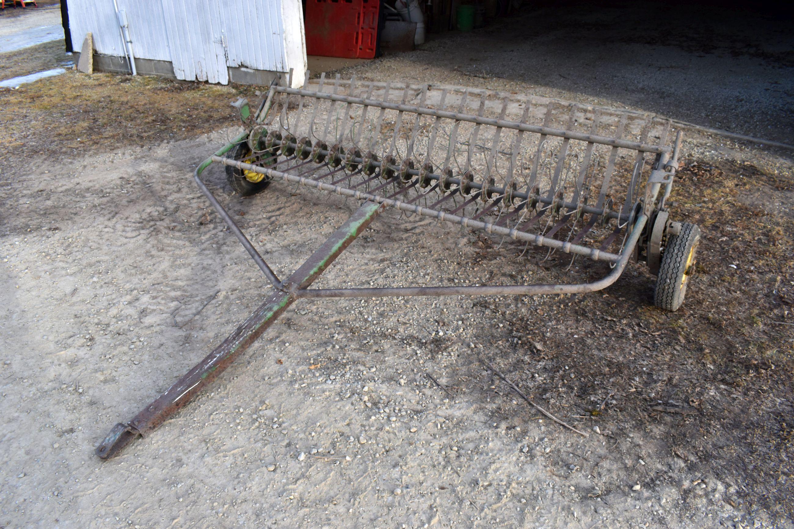 John Deere Model #2 Hay Fluffer