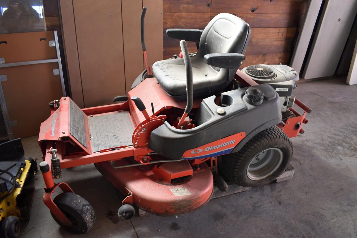 Simplicity Champion Zero Turn Mower With Bagger, 50” Deck, 26hp, Bad Engine