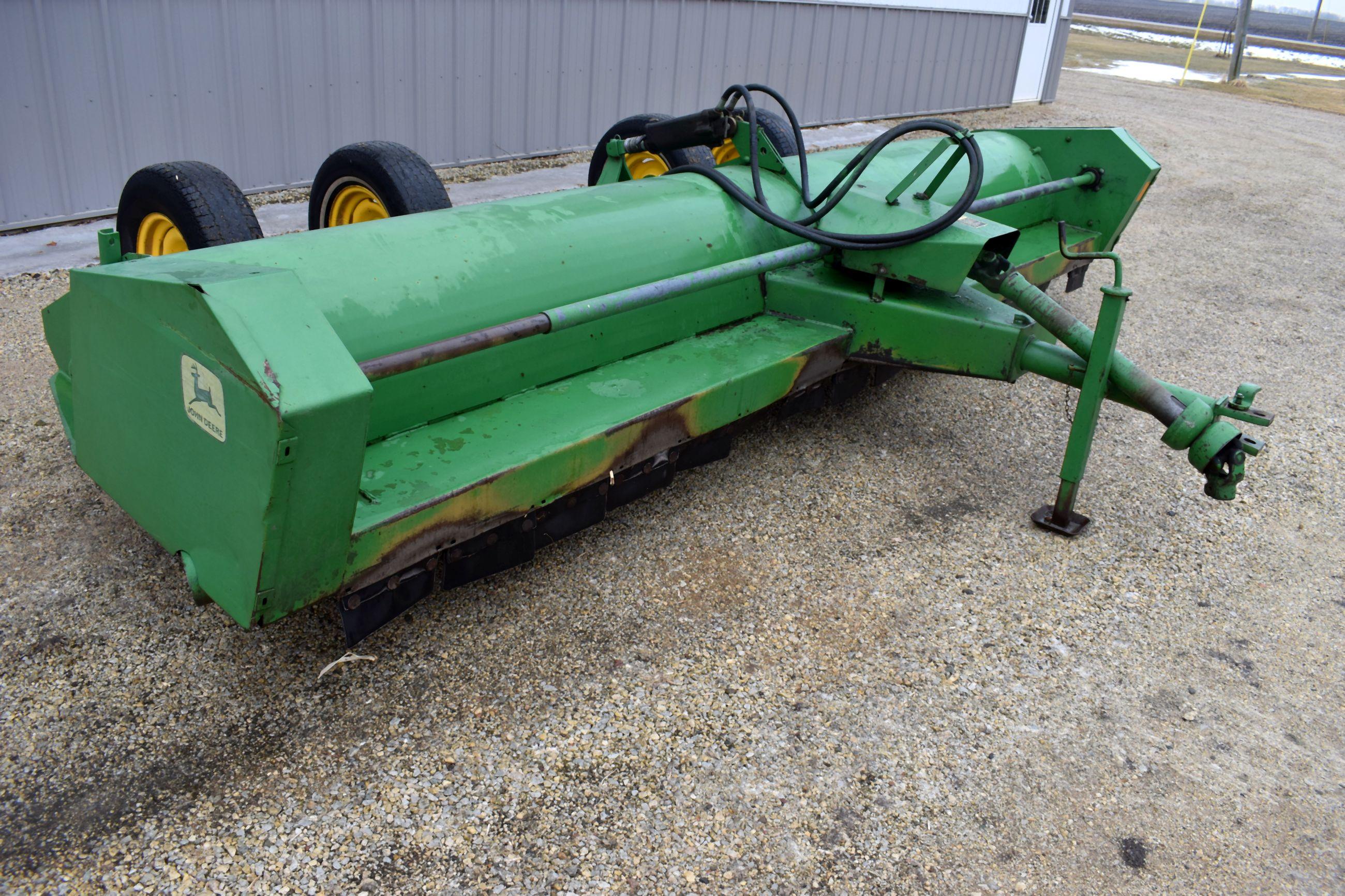 John Deere 27 Stalk Chopper, 15’, 1000PTO, 4 Wheel Transport, Good Hood, New Knives, SN: 512687E