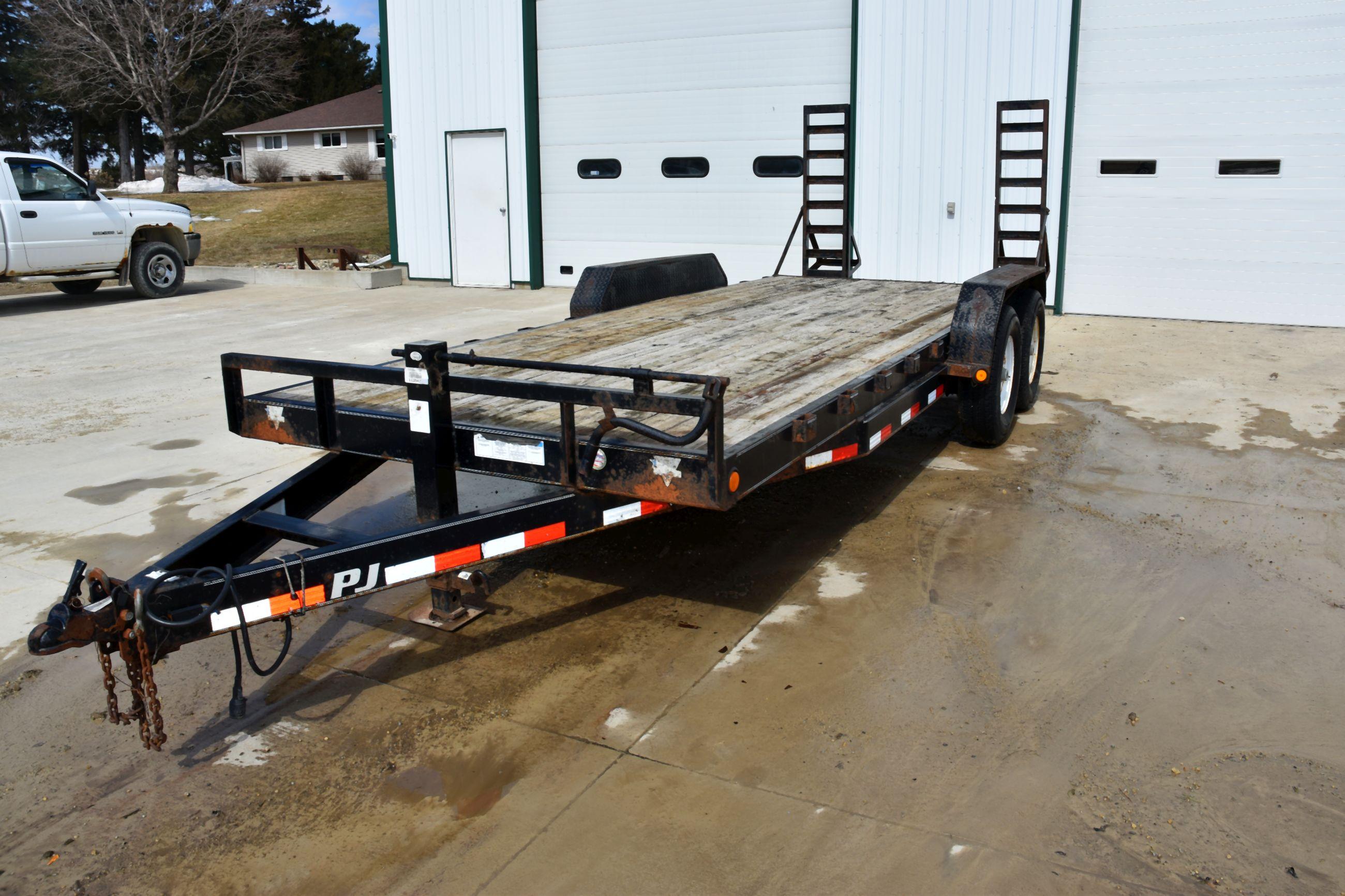 2011 PJ, 20’ Tandem Axle Trailer, 7,500 LB Axles, Flip Up Ramps, 7' Wide Bed, 16" Tires