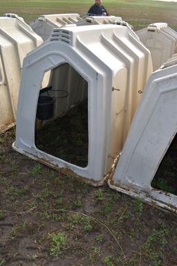 Calf-Tel Calf Hutch With Back Bedding Door