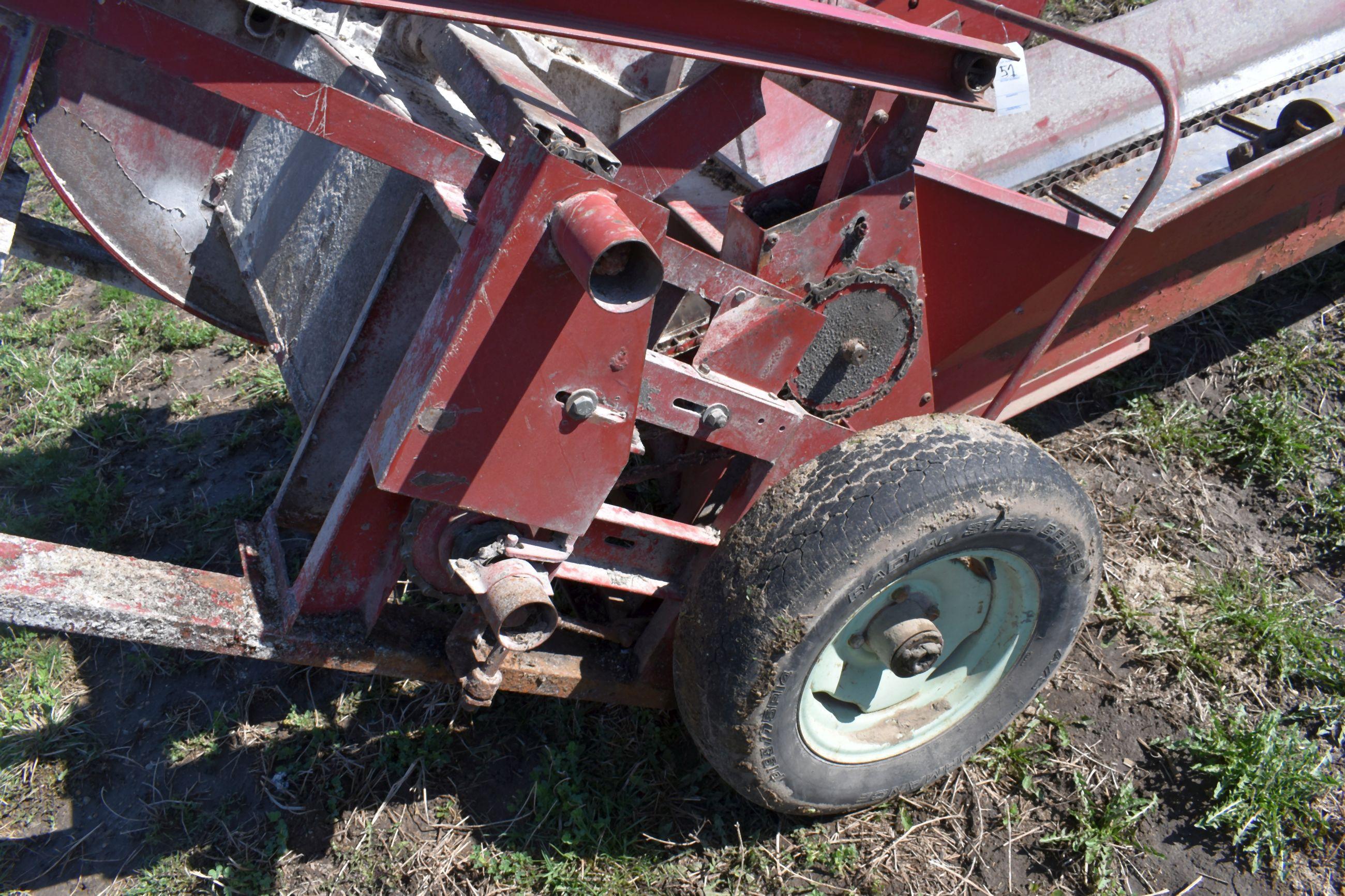 Gehl Hi-Throw Silage Blower, 540PTO, Model FB85, Convyor Feed Hopper