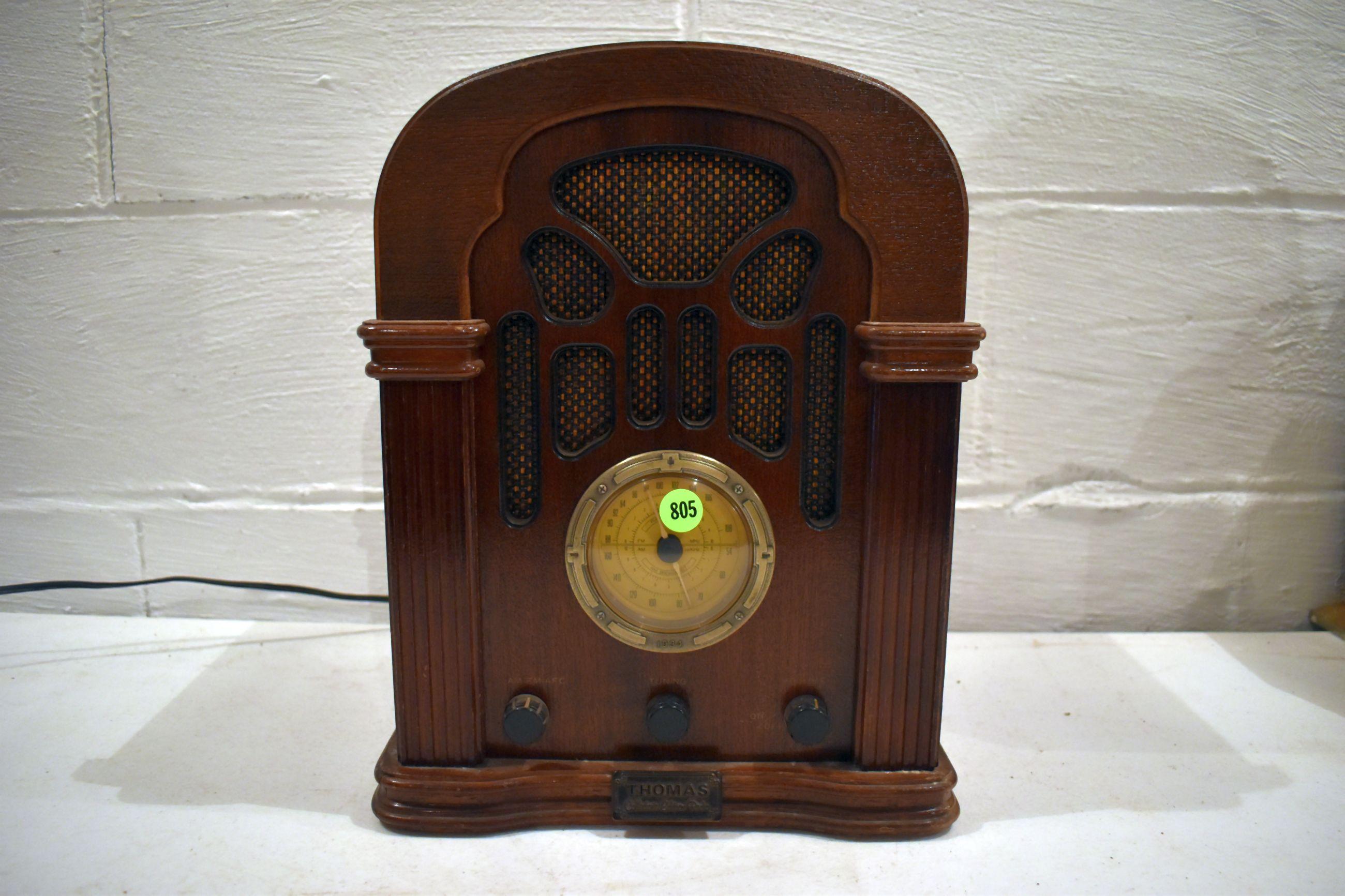 Thomas America Series Radio Model 411, Tabletop