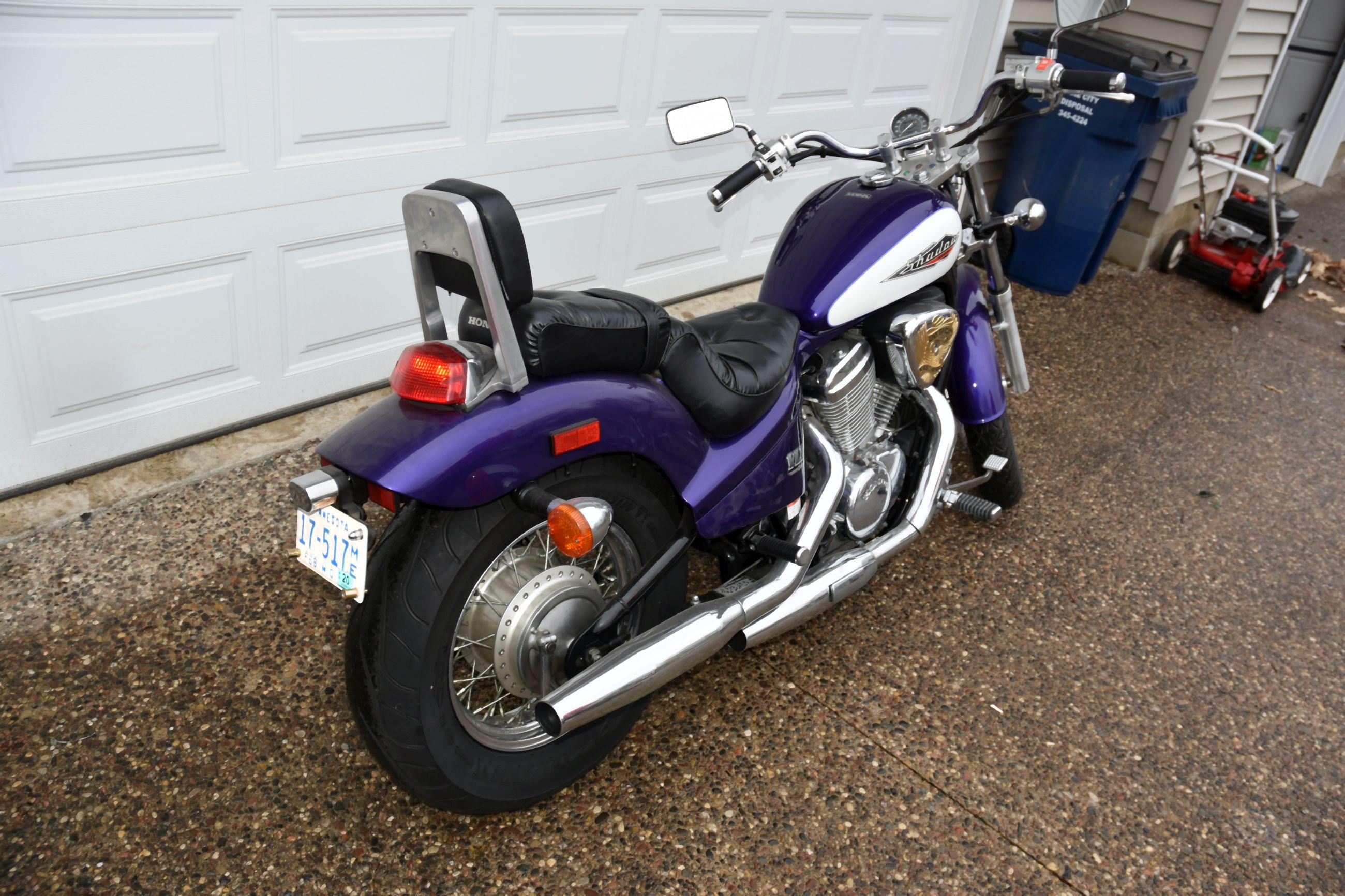 1995 Honda Shadow VLX, 1,626 Miles Showing, Blinkers And Mirrors, Passenger Seat, Runs Good