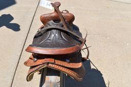 15" Western Saddle With Buck Stitching