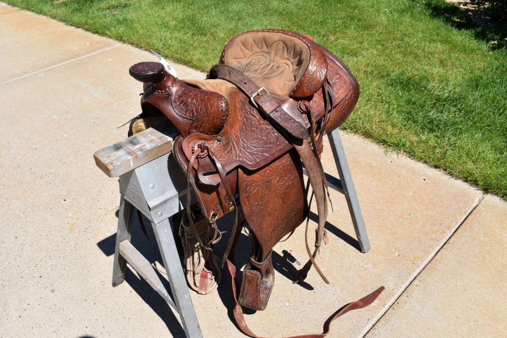 16" Western Saddle, With Suede Padded Seat