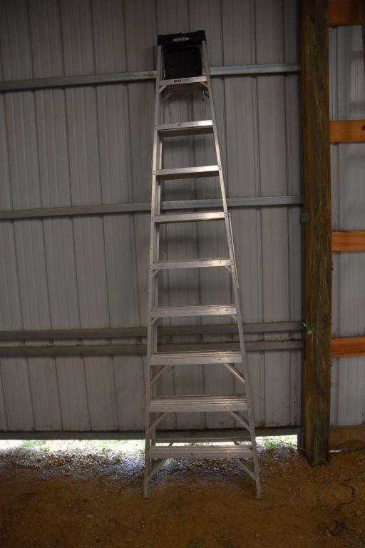 Werner 10' Aluminum Step, Max Reach Of 14', PICK UP ONLY,SEE DATES/TIMES ABOVE IN NOTES, NO SHIPPING
