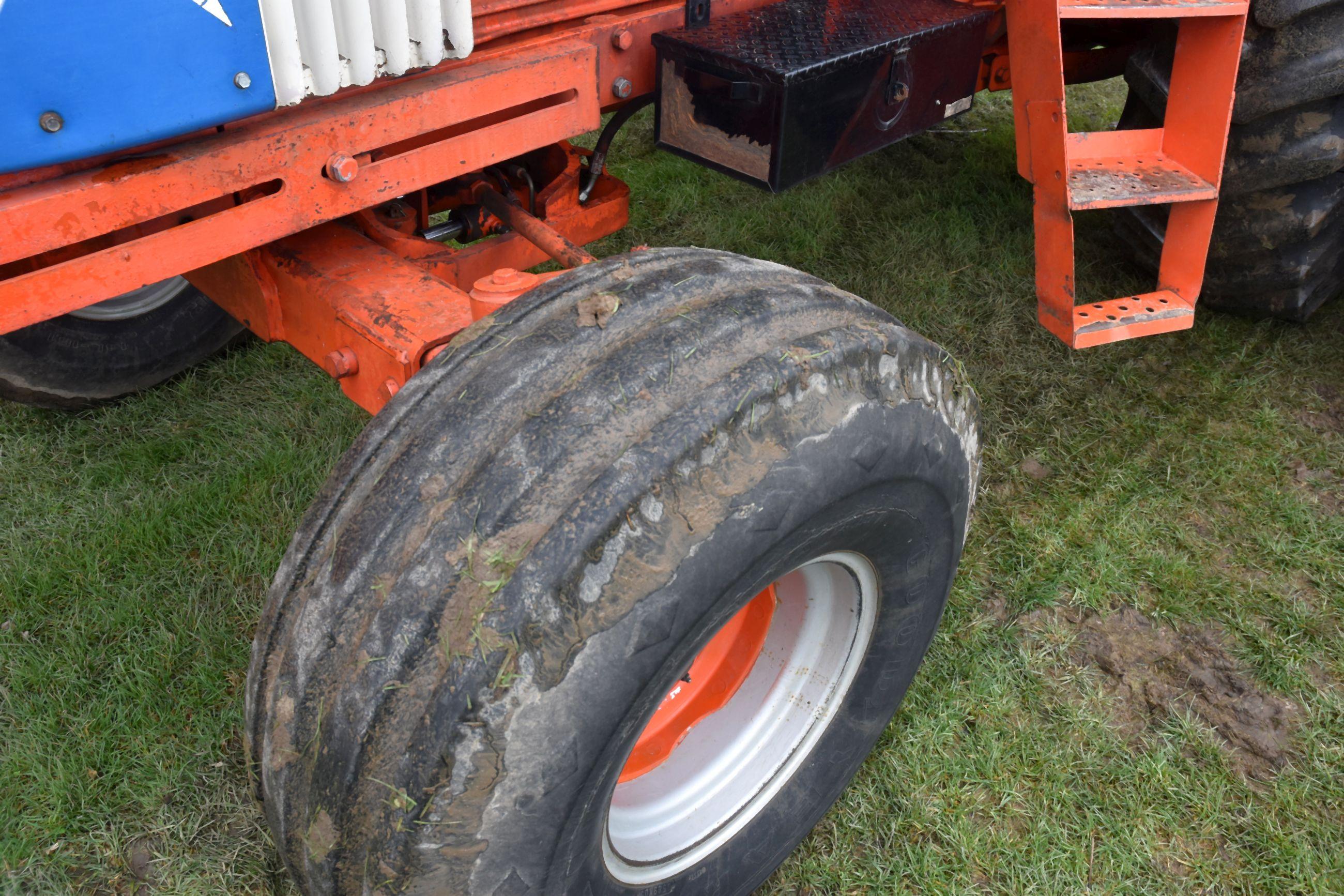 Case 1570 “Spirit of 76” 2WD Tractor, 8591 Hours, Cab, 20.8x38 Axle Duals, PTO, 3pt, QH, 2 Hyd, SN:8