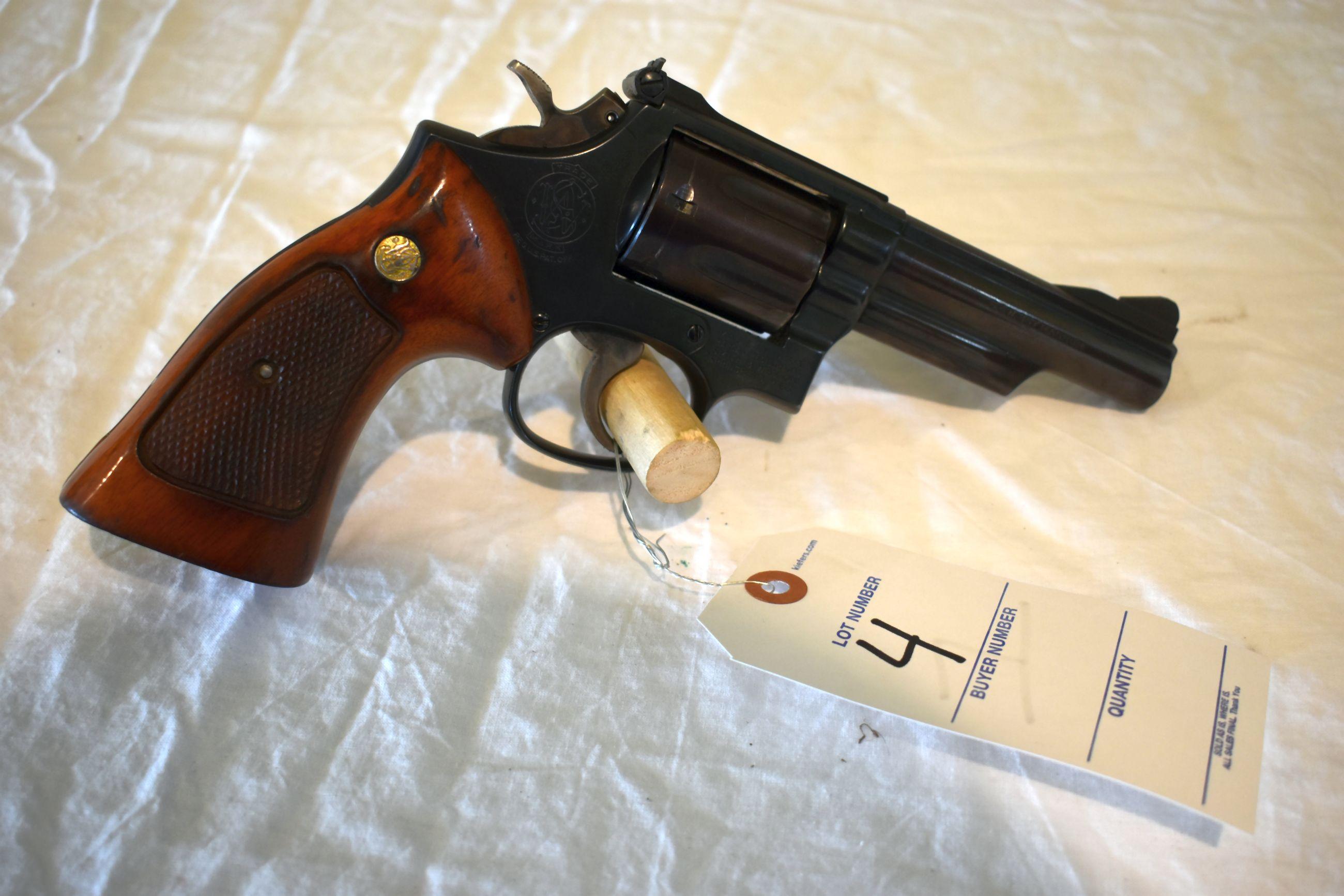 Smith & Wesson Model 19-4, 357 Magnum Revolver, SN:62K7222