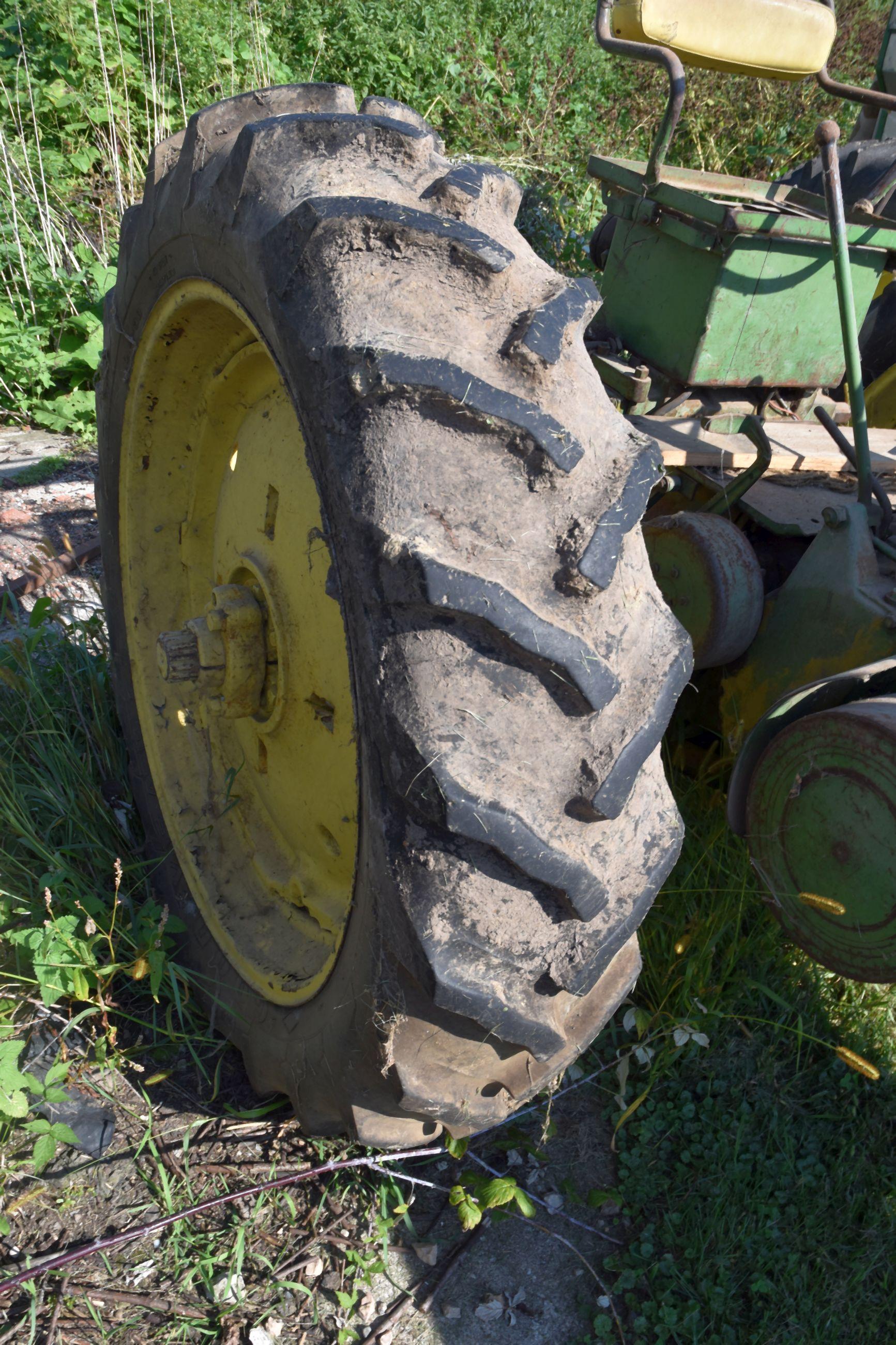 John Deere A Parts Tractor, Non-Running, 12.4x38 Tires, PTO, SN: 686343, No Front Tires