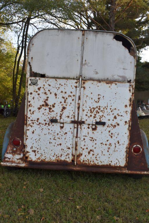 1975 Jackson Tandem Axle Livestock Trailer, 9' Long, 60'' Wide, Has Title, 2 Horse Stall