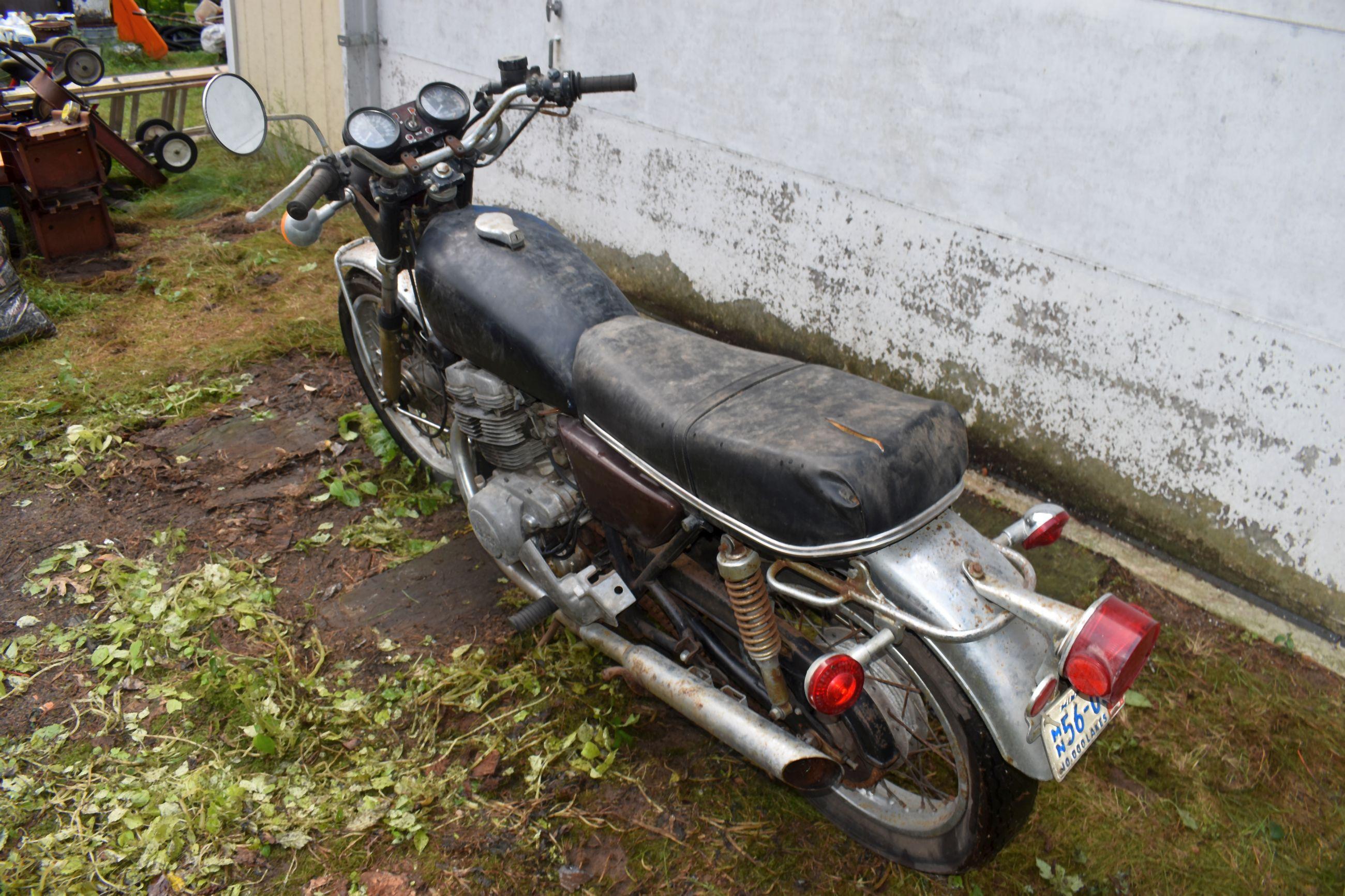 1975 Yamaha Motorcycle, Non Running, Missing Parts, Has Title