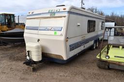 1992 Holiday 32’ Aluma Lite XL Travel Trailer, Frtont Kitchen, Awning, Equalizer Hitch, Couch, Roof