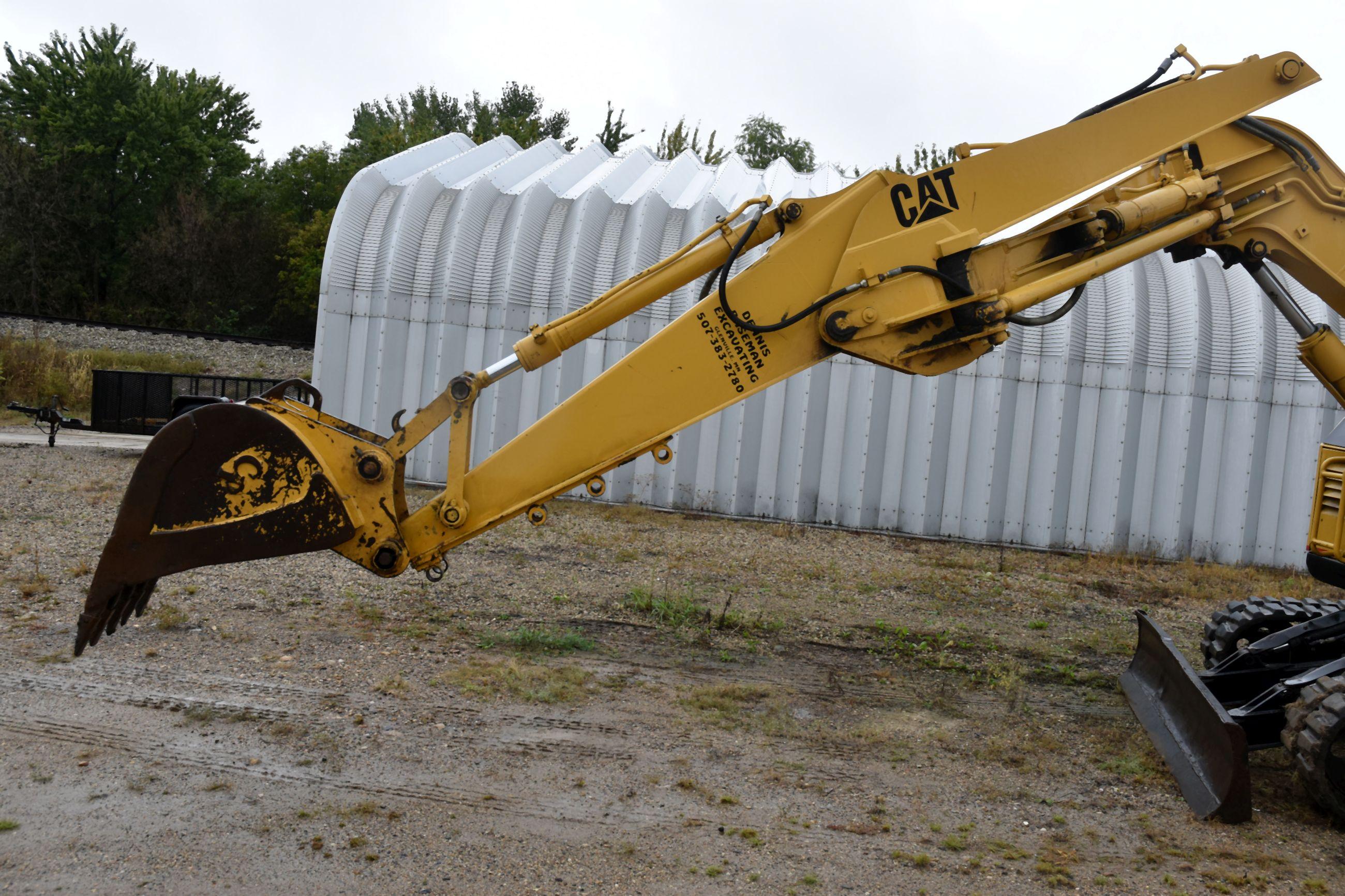 Cat 307SSR Mini Excavator, 7299 Hours Showing, 18” Rubber Tracks,Tracks Ripped, 90” Push Blade, 22''