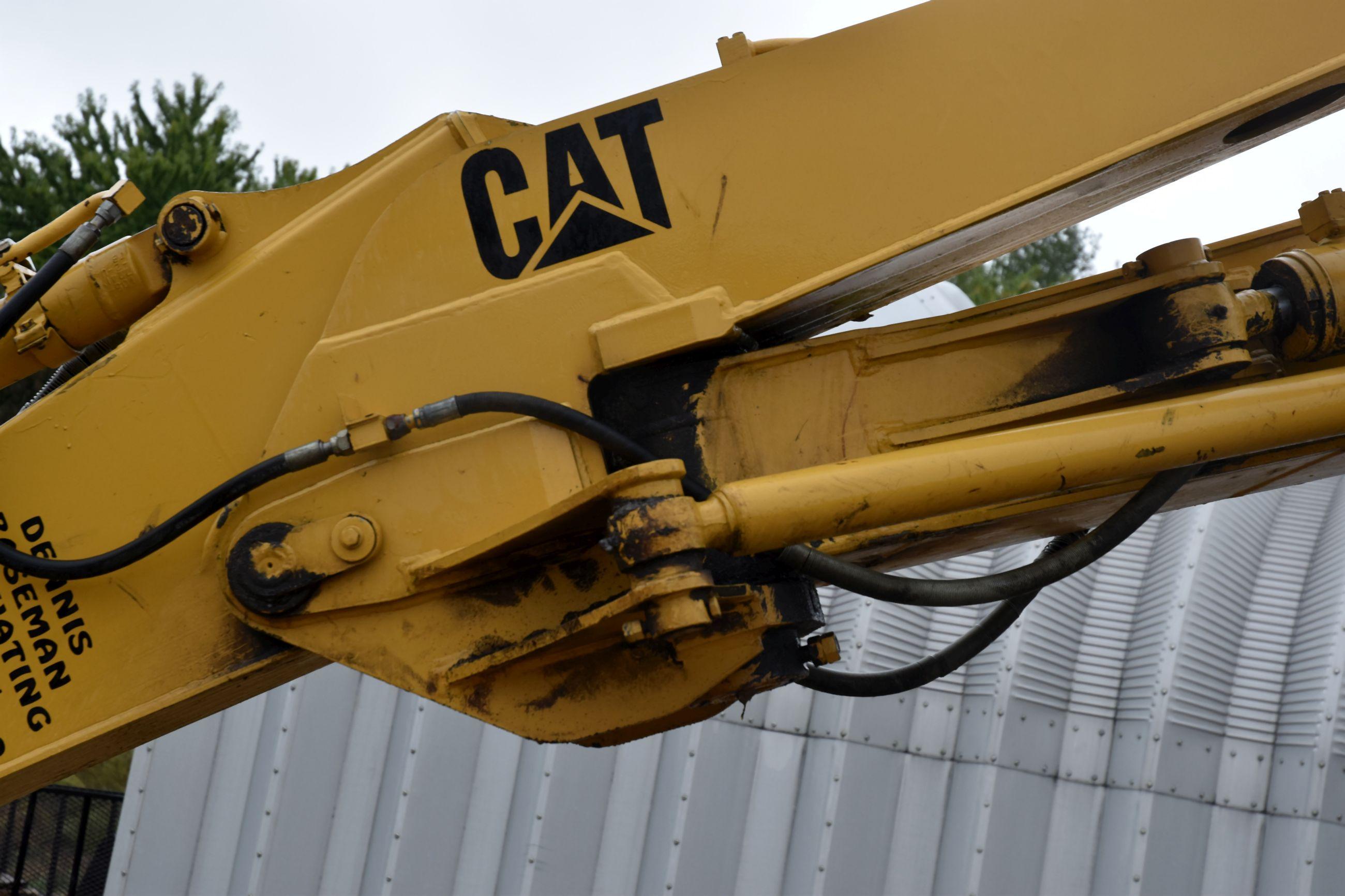 Cat 307SSR Mini Excavator, 7299 Hours Showing, 18” Rubber Tracks,Tracks Ripped, 90” Push Blade, 22''