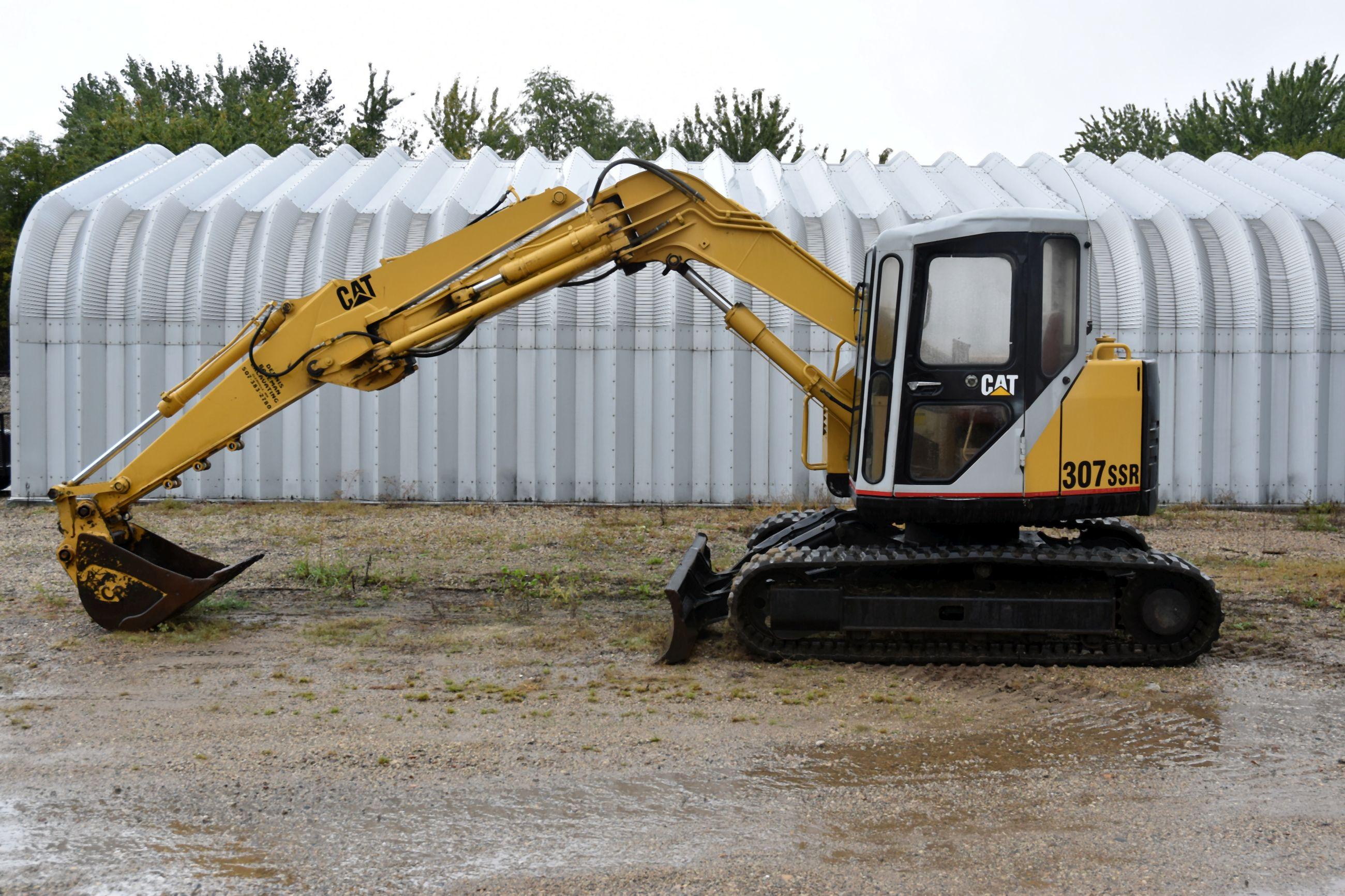 Cat 307SSR Mini Excavator, 7299 Hours Showing, 18” Rubber Tracks,Tracks Ripped, 90” Push Blade, 22''