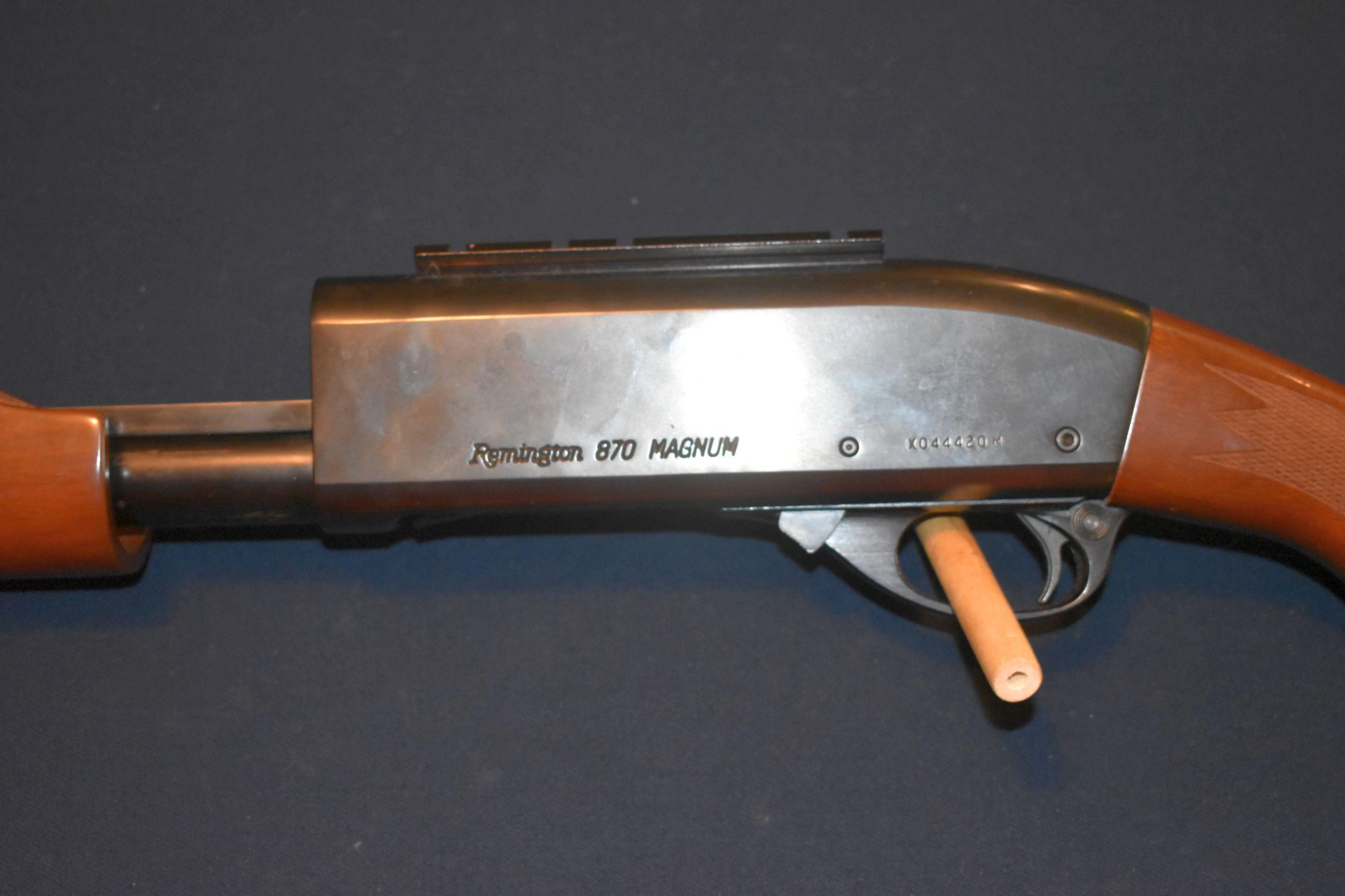Remington Model 870 Magnum, Wingmaster Deer, 12 Gauge, 2 3/4'' Or 3'', Wooden Checkered Stock, Pump