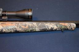 Knight .45 Cal., D.I.S.C. Extreme Blackpowder Only, Bolt Action Muzzleloader, Rod, Synthetic Stock,