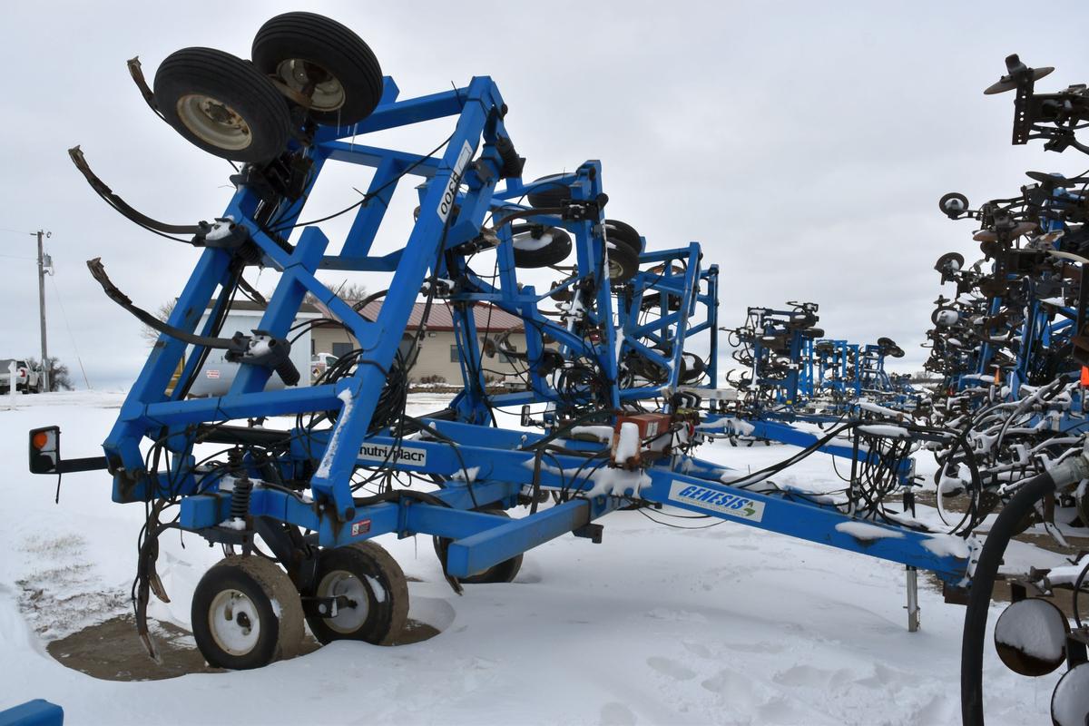 DMI Nutri-Placr 5250 Anhydrous Tool Bar, 47', 19 Shank, Contrinental NH3 Cooler With Raven Monitor,