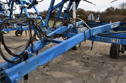 DMI Nutri-Placr 5300 Anhydrous Tool Bar, 40', 19 Knife, NH3 Cooler With Raven 440 Monitor, Walking T