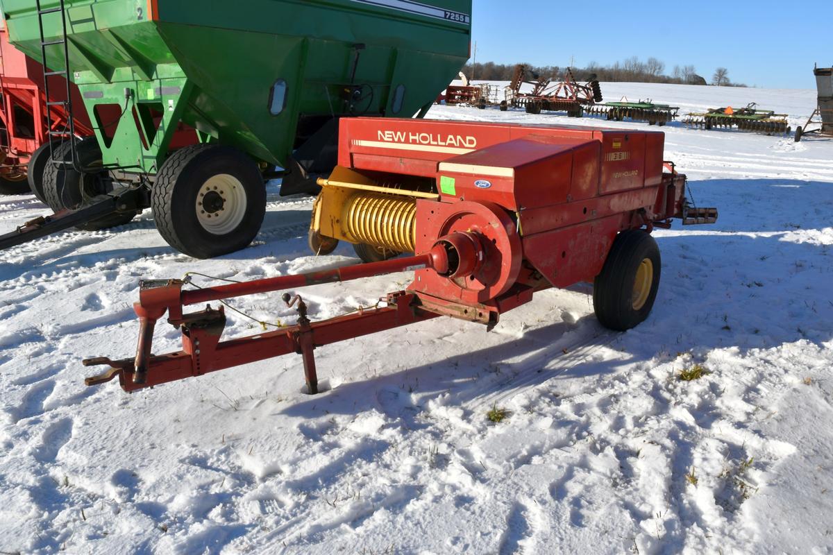 New Holland 316 Small Square Baler, 540PTO, Strai