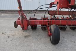 Case IH 955 Planter 14R20” Bean & Corn Drums (No Fert), 1000 PTO Pump, Hydraulic Markers, Row Cleane