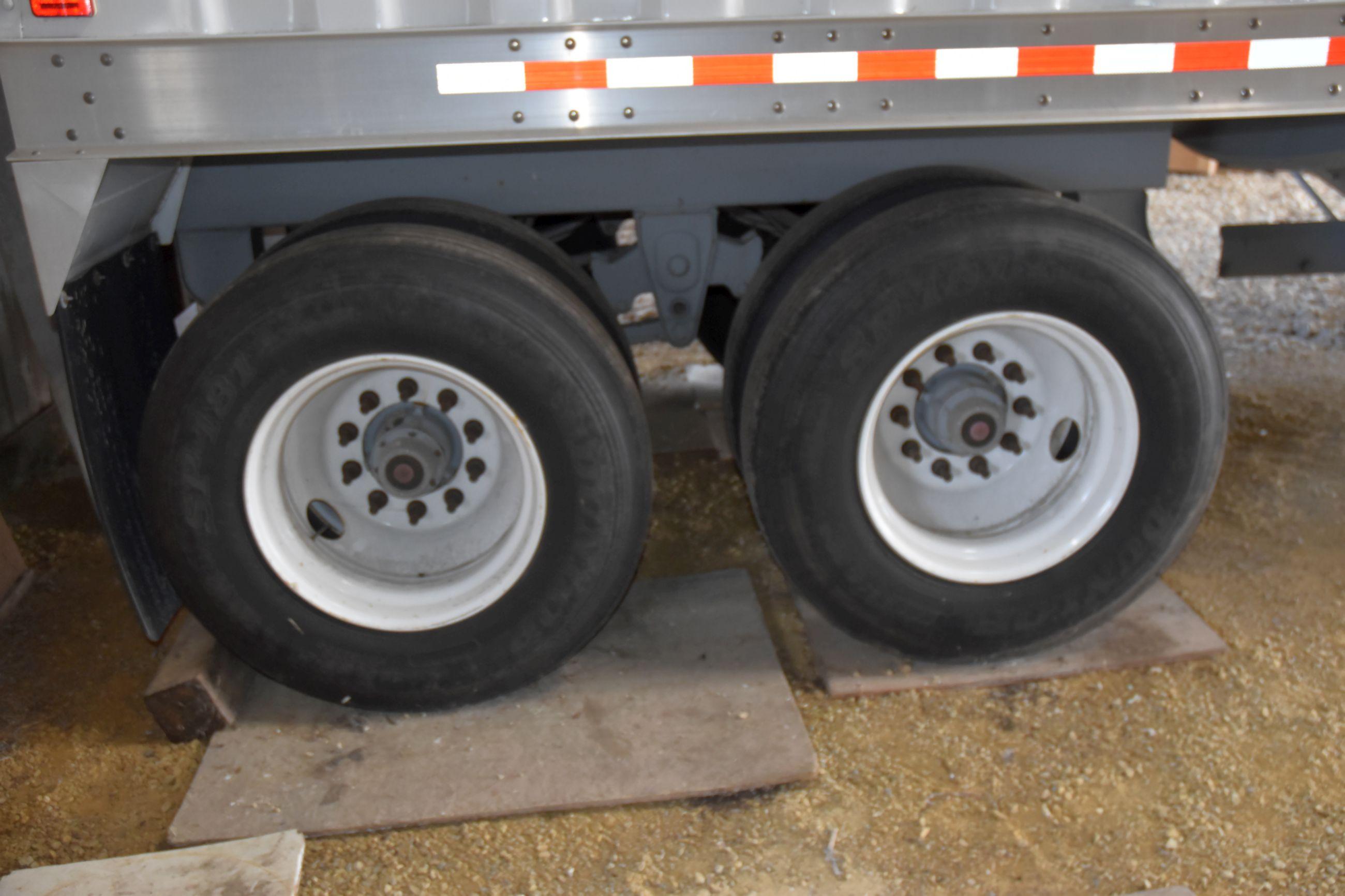 2008 Jet Hopper Bottom Grain Trailer, Aluminum Steel Combo, 34’ x 96” x 66” Spring Ride, Electric Ro