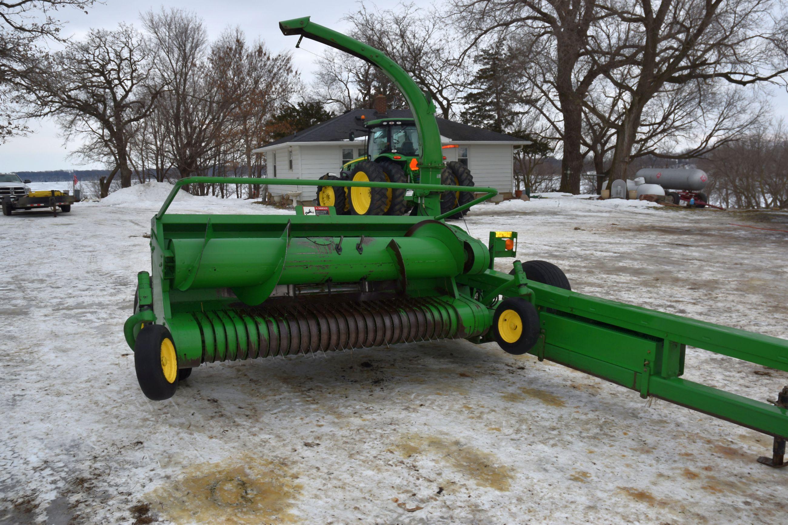 John Deere 7’ Hay Head (Green) SN: E000HPA988641