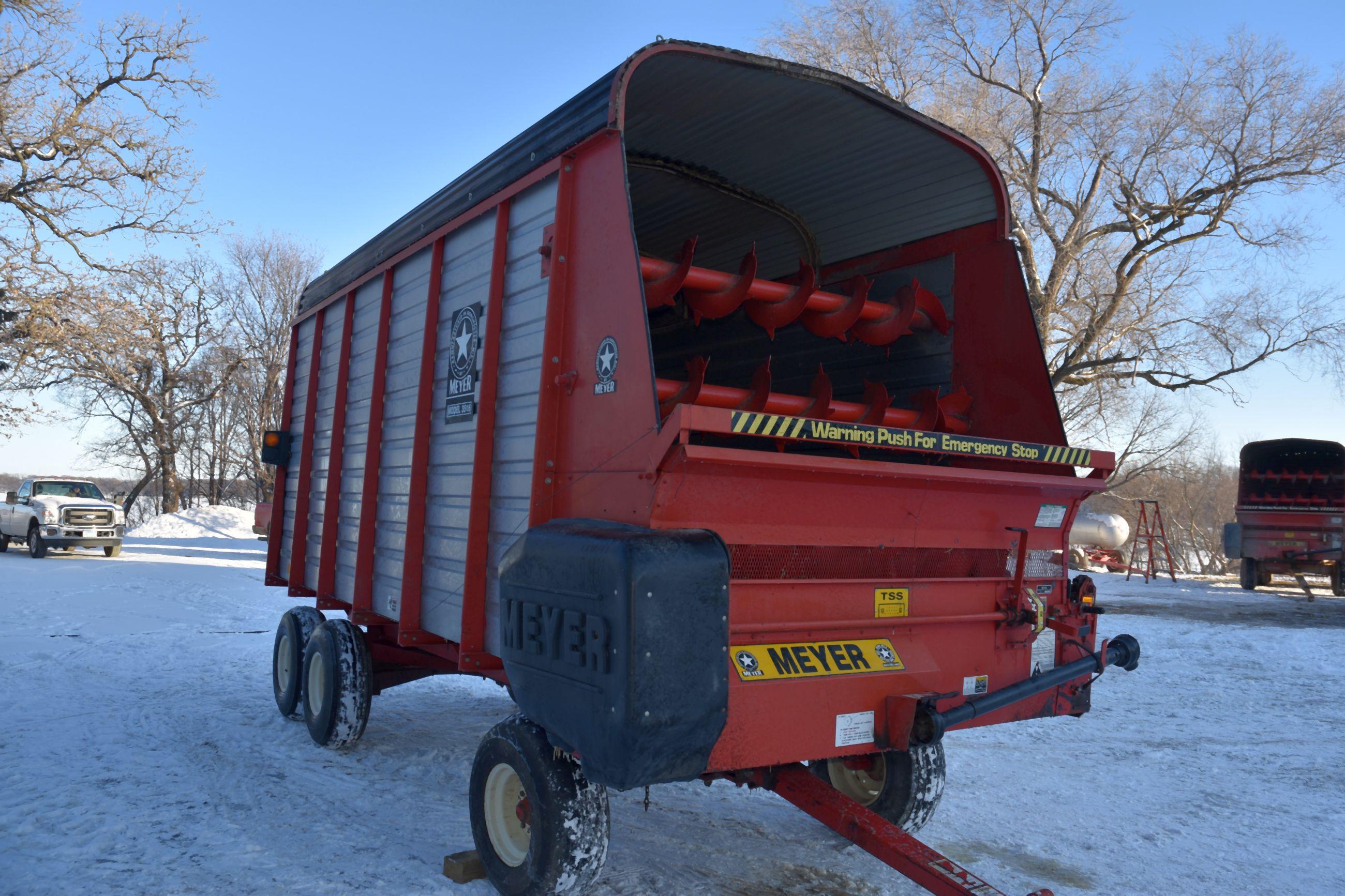 Meyers 3516 TSS Forage Box 16’, Unload Extension With Meyers 1200 Series, 12 Ton Tandem Running Gear