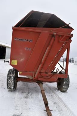 Richardton 750 Hydraulic Dump Box, 750 Cubic Feet, 22.5 Tires, Roof, SN: 869