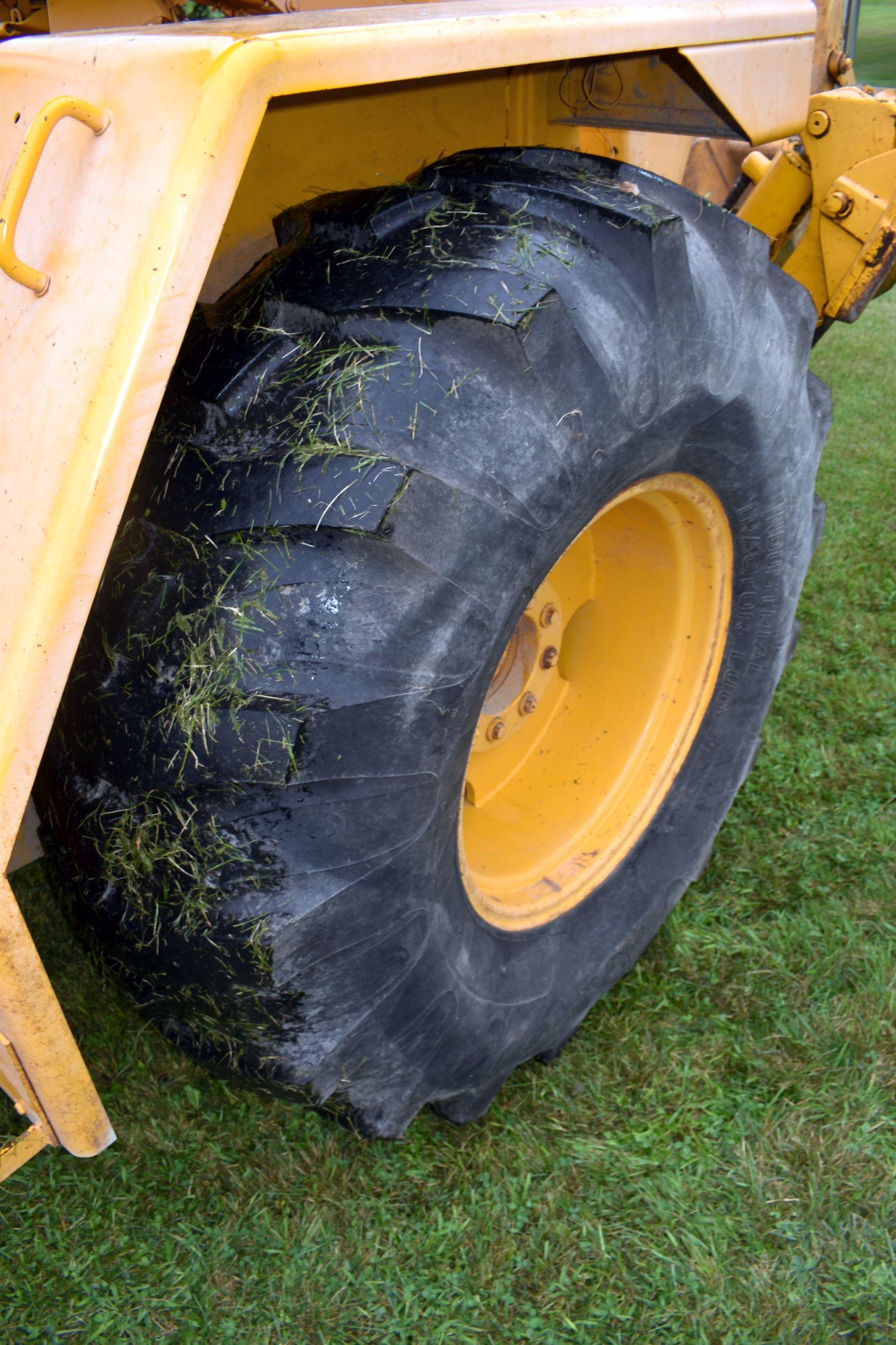 John Deere 410 Rubber Tired Backhoe/Loader, Diesel, 5,326 Hours, ROPS, 18.4-24 Tires, Shuttle Shift,