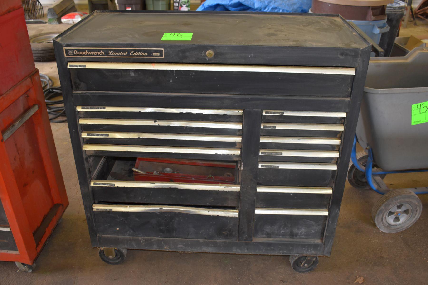 GM Goodwrench Roller Tool Chest, Missing One Drawer