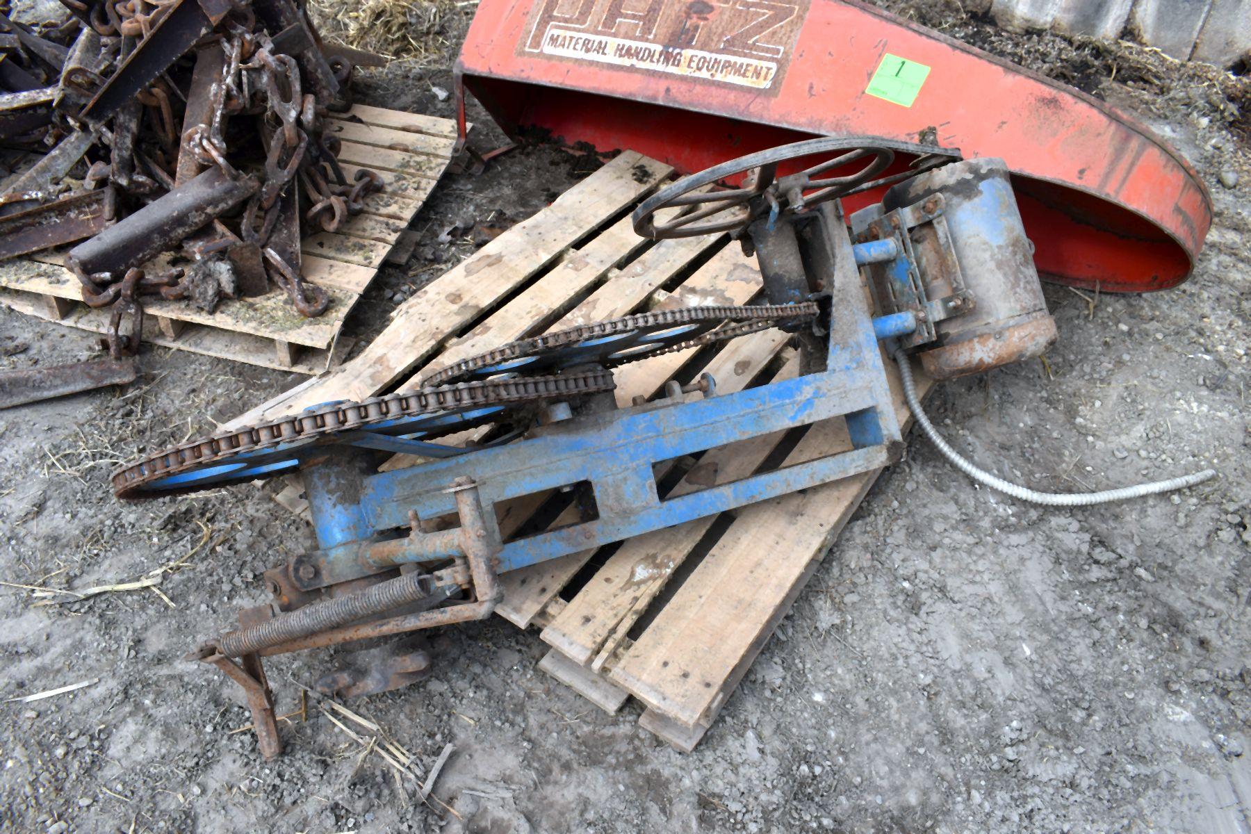 Patz Right Hand Barn Cleaner Chain With Drive Head,  Approx 280' Of Chain