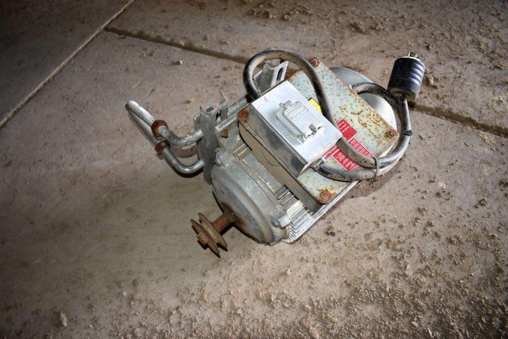 2 HP Single Phase Electric Motor, Used For Bin Sweep