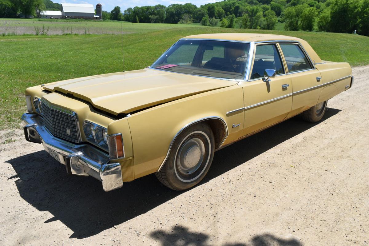 1976 Chrysler Newport 4 Door Car, 61,383 Miles, Original Miles, Clothe Interior, 400ci Engine 4 Barr