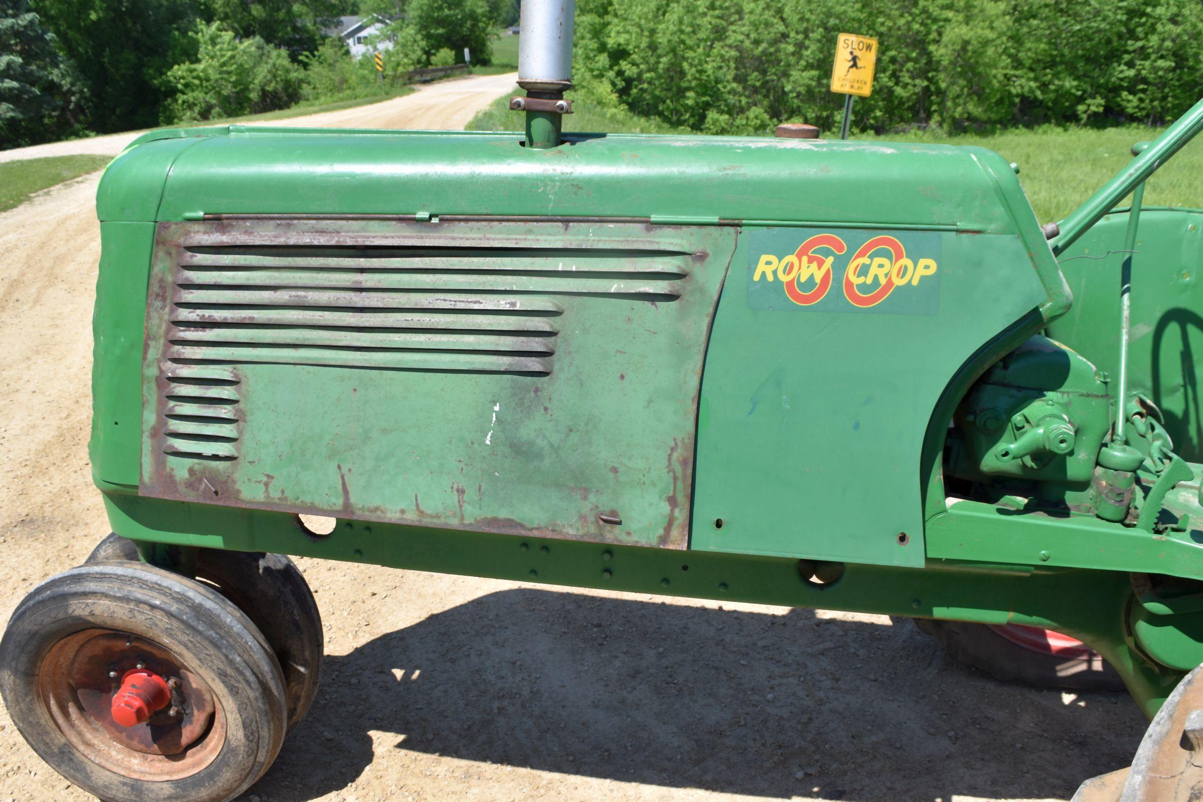 Oliver 60 Row Crop Tractor, Clam Fenders, Narrow Front, Belt Pulley, PTO, 9-32 Rubber, Side Curtains