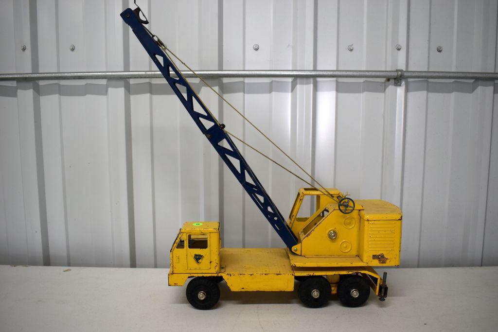 1960s Nylint Michigan Model T-24 Crane