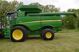 2012 John Deere S670 RWD, 1067 Sep/1596 Eng Hours, Chopper/Spreader, Contour Master, Mauer Bin Toppe