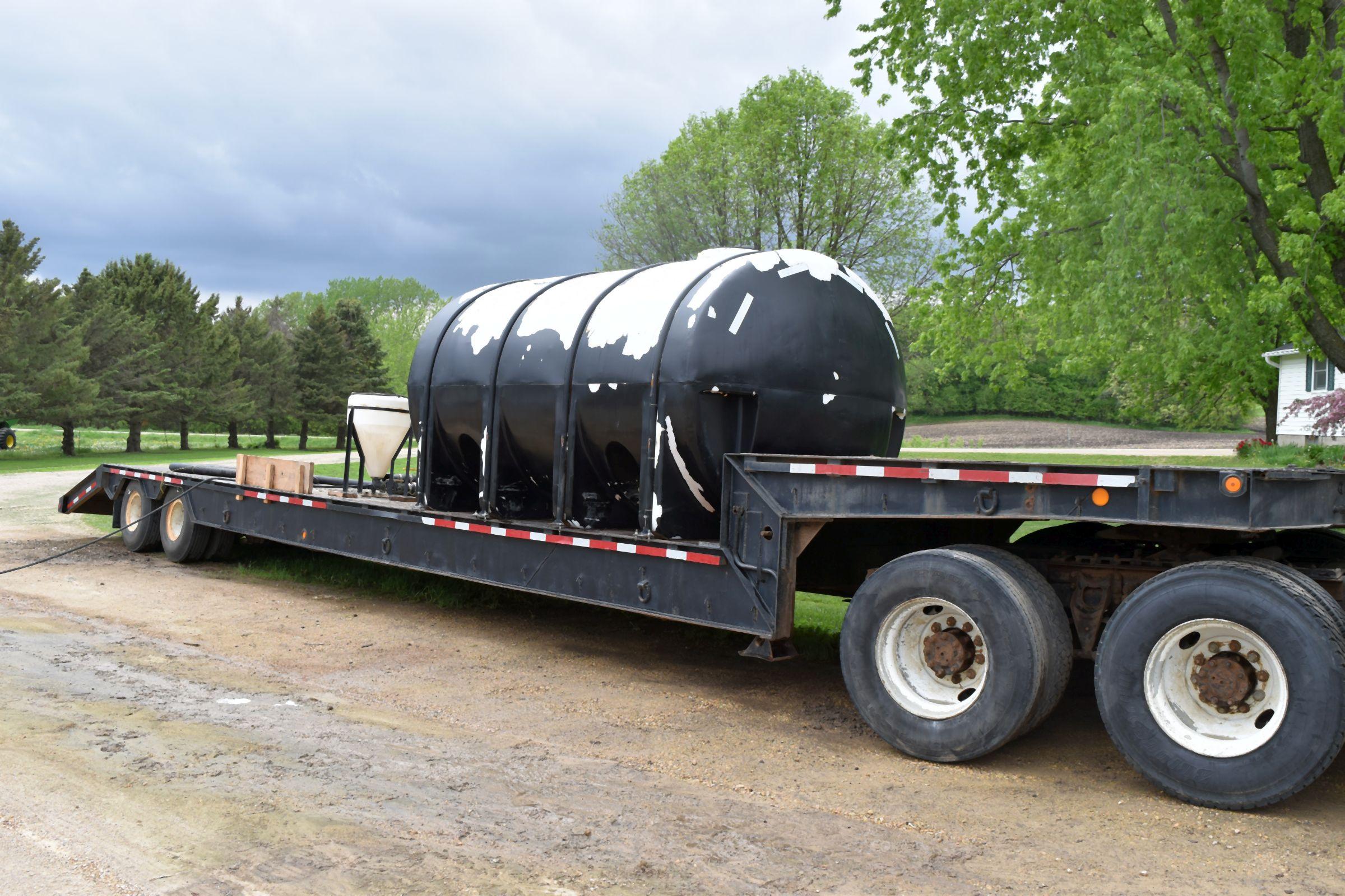 1977 Muv-All Steel Step Deck Spray Tender Semi-Trailer, 3200 Gallon Poly Tank, BS 14.5hp Pump Induct