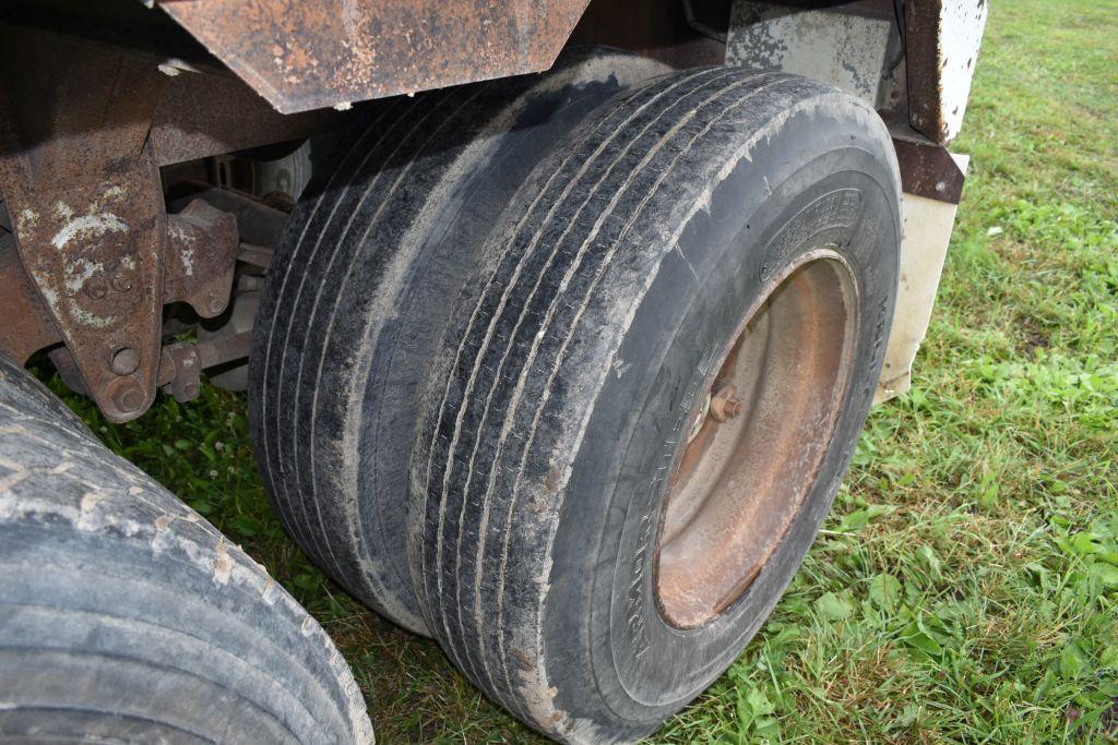 1983 Stoughton Grain Trailer, Tandem Axle, 22.5 Tires, 42’x66”x96”, Spring Ride, Has Few Holes