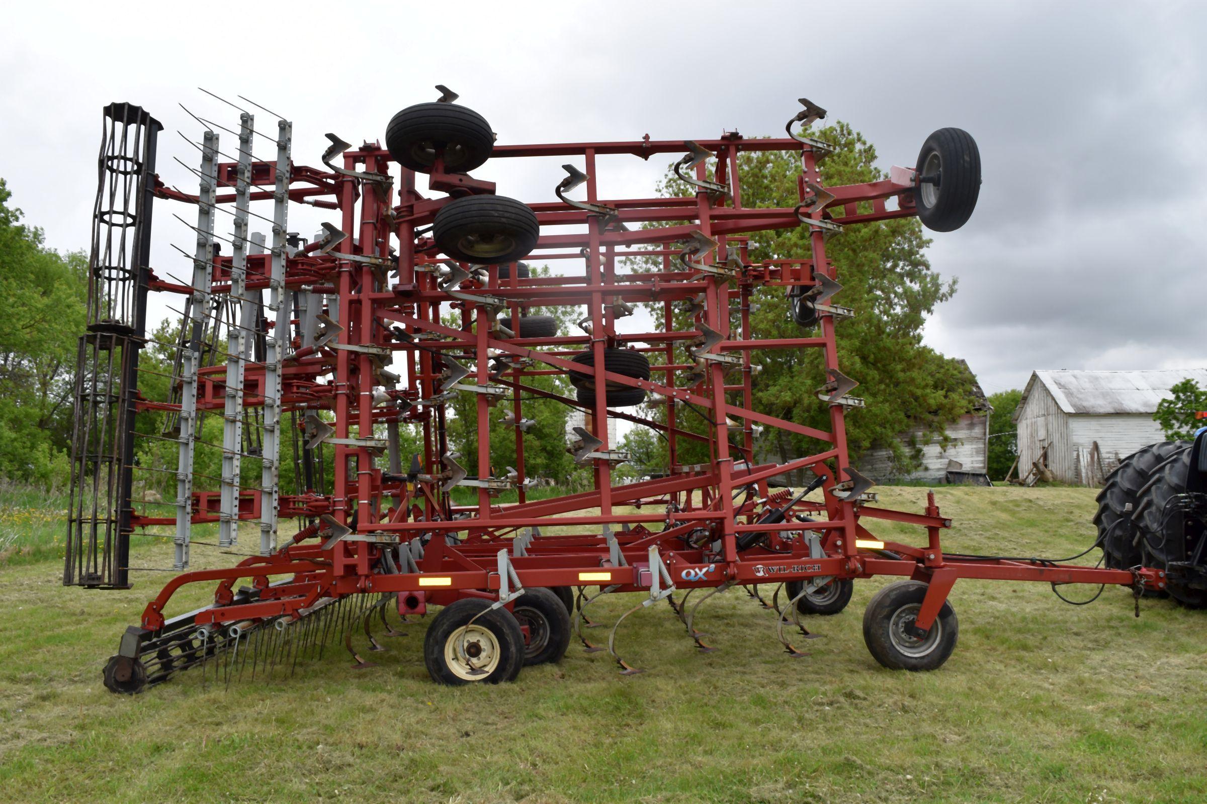 Wilrich QX2 Field Cult, 50.5’ Rolling Basket, 3 Bar Harrow, Gauge Wheels, Floating Hitch, 9” Sweeps,