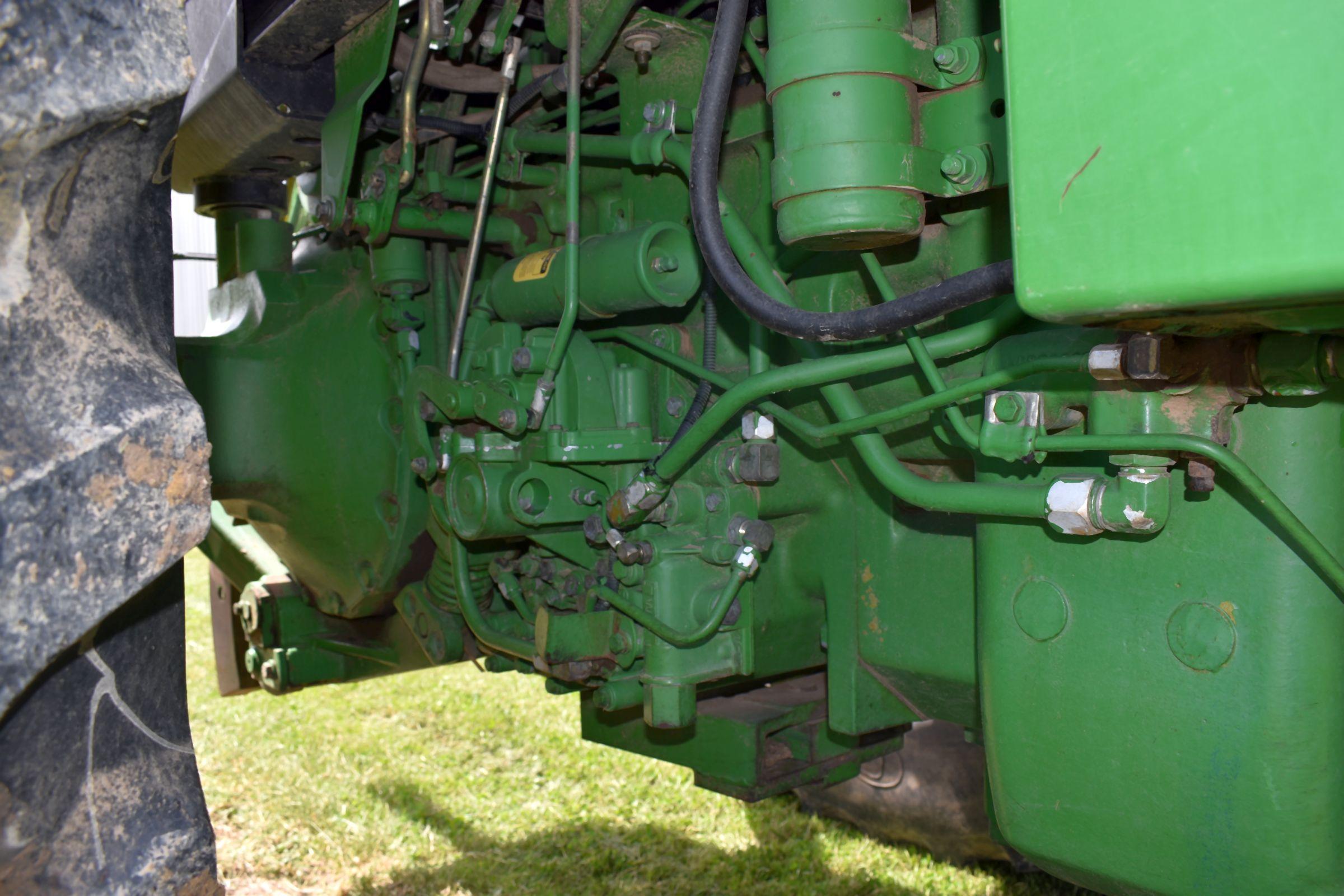 1986 John Deere 4850 MFWD 4665 Hours, Power Shift, 1000PTO, 3pt, 3 Hydraulics, 20 Front Weights, Fro