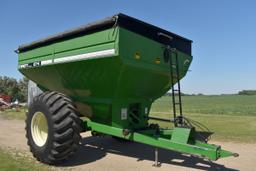 Brent 674 Grain Cart, 1000PTO, Roll Tarp, 30.5-32 Tires, Corner Auger, 16" Unload Auger, SN: 419-532