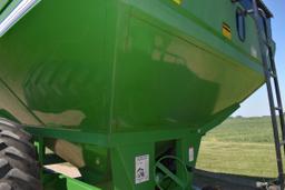 Brent 674 Grain Cart, 1000PTO, Roll Tarp, 30.5-32 Tires, Corner Auger, 16" Unload Auger, SN: 419-532