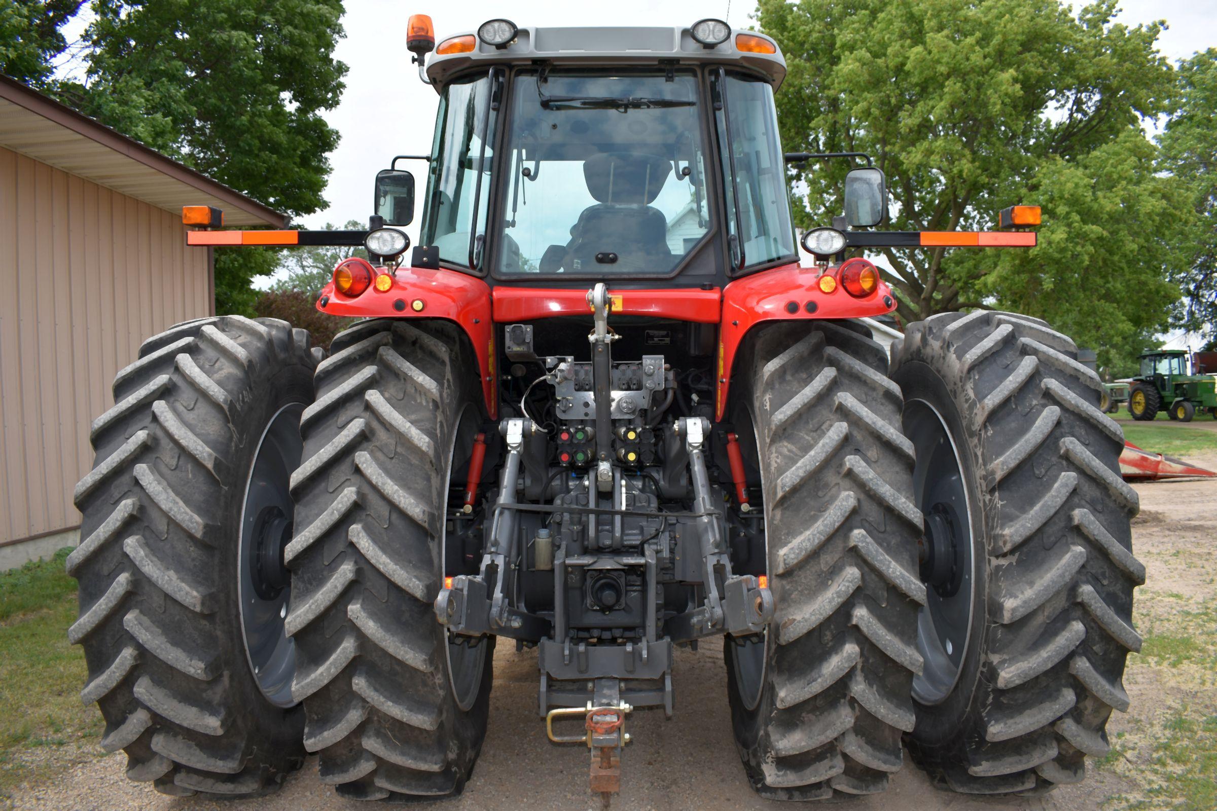 2011 Massey Ferguson 7497 MFWD Dyna-VT, 934 Actual Hours, 480/80R46 With Duals 98%, All Michelin Tir