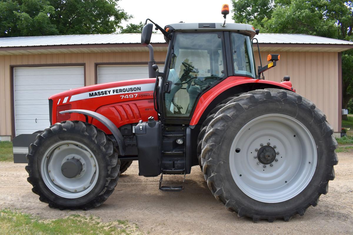 2011 Massey Ferguson 7497 MFWD Dyna-VT, 934 Actual Hours, 480/80R46 With Duals 98%, All Michelin Tir
